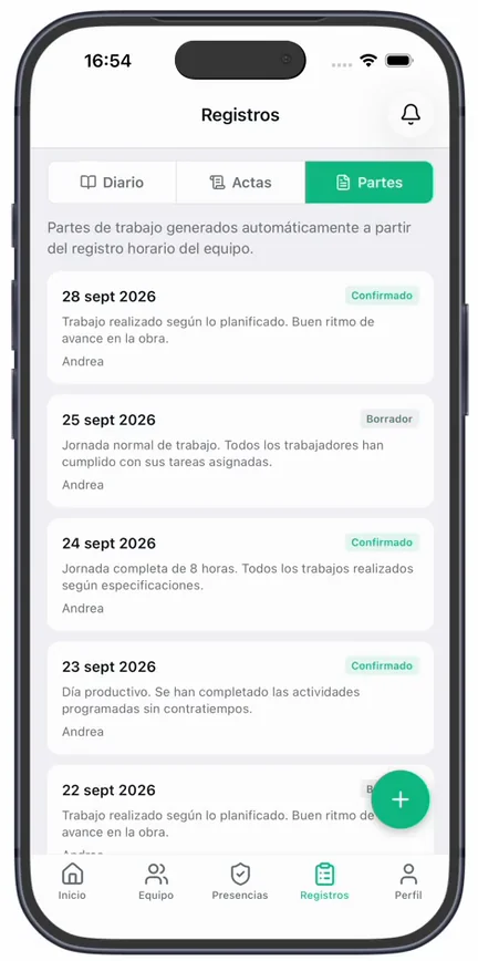 La pestaña «Partes» dentro de «Registros», con los partes anteriores y su estado, y el botón «+» abajo a la derecha