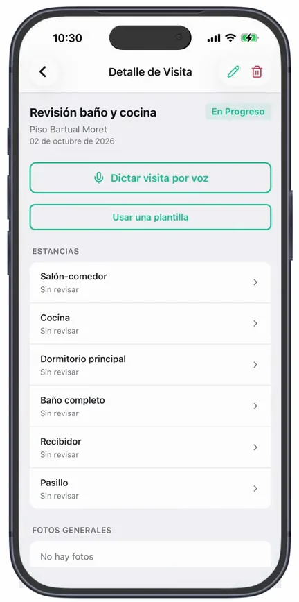 El «Detalle de Visita» en curso: «Dictar visita por voz», «Usar una plantilla» y la lista de «Estancias», cada una «Sin revisar»