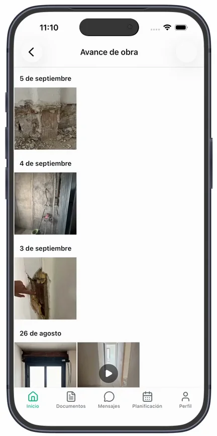 Dentro de la carpeta «Avance de obra», las fotos agrupadas por día